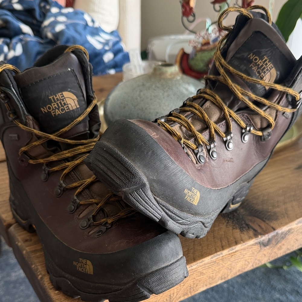 The North Face Brown Leather Hiking Boots – GORE-TEX – Good Condition - Picture 6 of 12